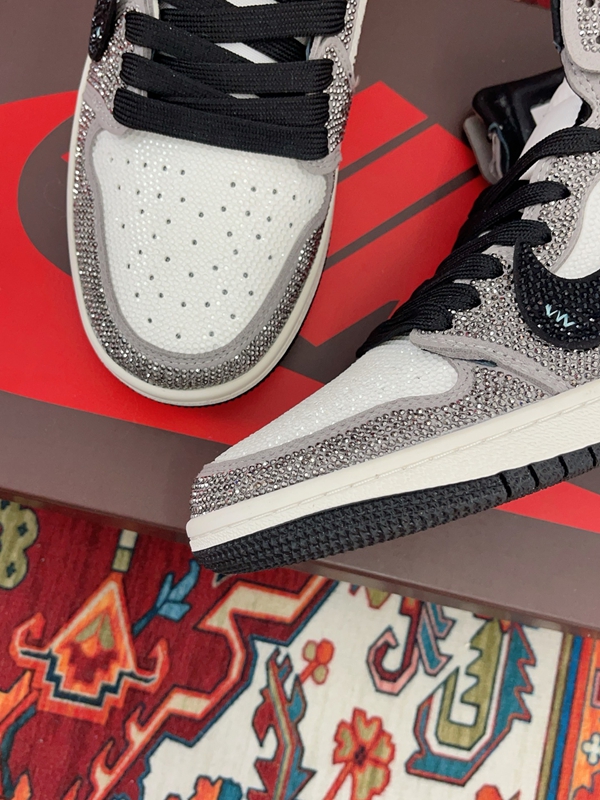 ナイキ靴細部ディテール